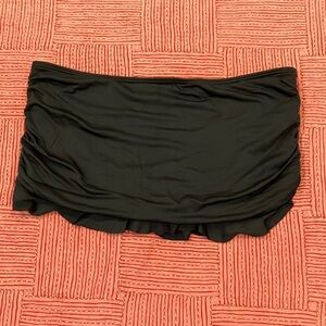 Simon Chang swim skort ( skirt with bikini bottom) Black
